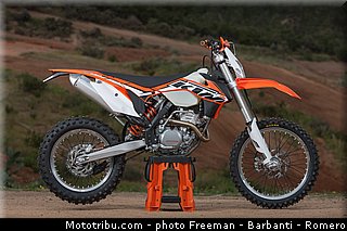 250_excf_001_ktm_2014_off_road.jpg