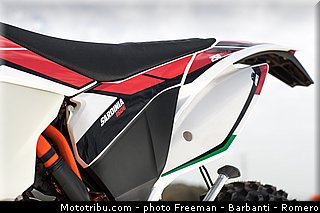 250_excf_006_ktm_2014_off_road.jpg