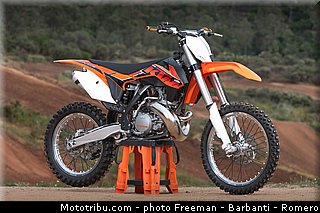 250_sx_001_ktm_2014_off_road.jpg