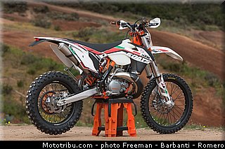 300_exc_6days_002_ktm_2014_off_road.jpg