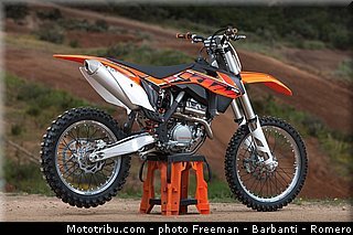 350_sxf_001_ktm_2014_off_road.jpg