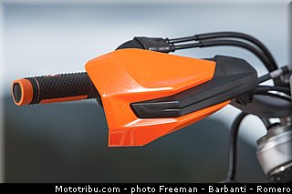 details_026_ktm_2014_off_road.jpg