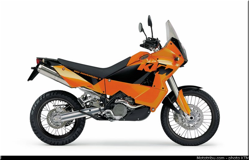 MOTO 