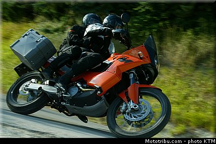 ktm_2003_950_adventure_008.jpg
