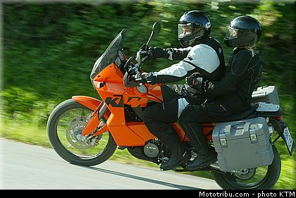 ktm_2003_950_adventure_014.jpg