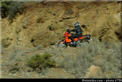ktm_2003_950_adventure_025.jpg