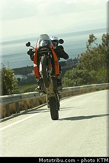 ktm_2003_950_adventure_031.jpg