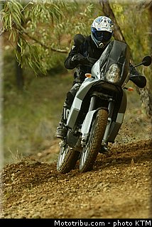 ktm_2003_950_adventure_032.jpg