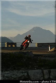 ktm_2003_950_adventure_043.jpg