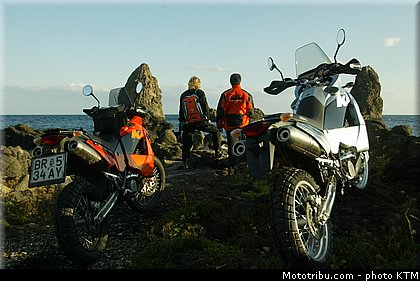 ktm_2003_950_adventure_048.jpg
