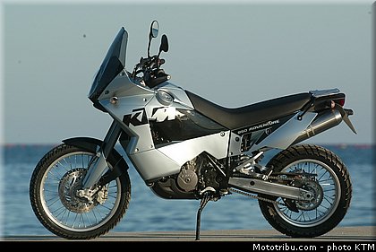 ktm_2003_950_adventure_057.jpg