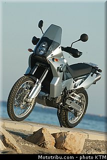 ktm_2003_950_adventure_063.jpg