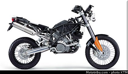 ktm_2003_950_adventure_087.jpg