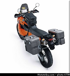 ktm_2003_950_adventure_097.jpg