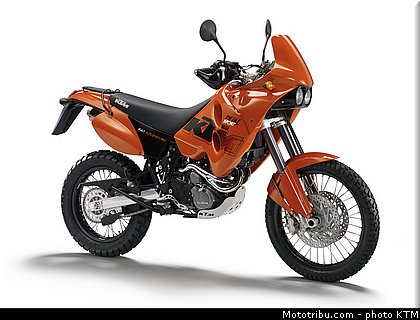 ktm_2006_640_adventure_001.jpg