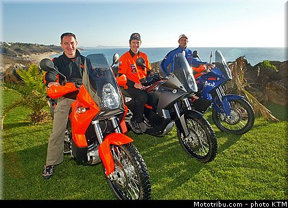 ktm_2006_990_adventure_014.jpg