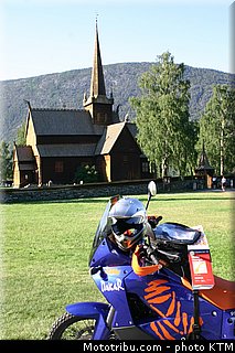 ktm_2006_990_adventure_039.jpg