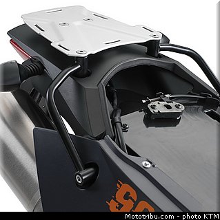 ktm_2006_990_adventure_053.jpg