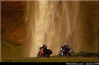 ktm_2009_990_adventure_r_005.jpg