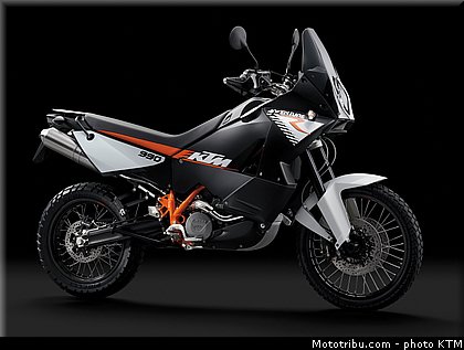 ktm_2010_990_adventure_008.jpg