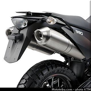 ktm_2010_990_adventure_014.jpg