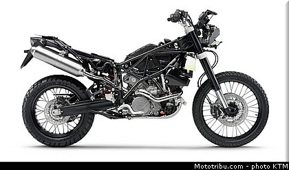 ktm_2011_990_adventure_015.jpg