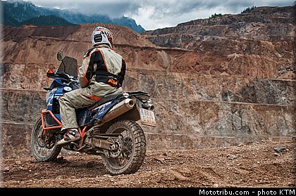 ktm_2012_990_adventure_001.jpg