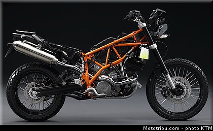 ktm_2012_990_adventure_014.jpg