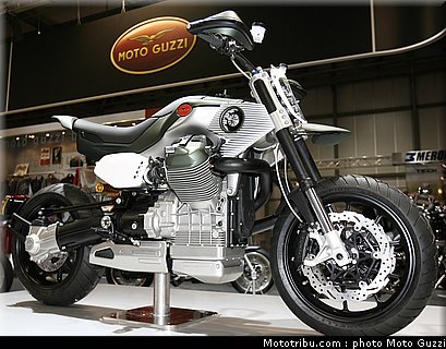 moto_guzzi_v12_x_1_eicma_2009.jpg