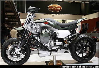 moto_guzzi_v12_x_2_eicma_2009.jpg
