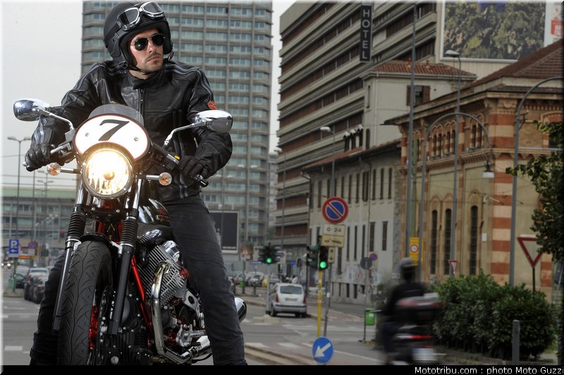 moto_guzzi_v7_racer_2011_012