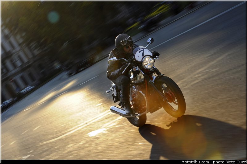 moto_guzzi_v7_racer_2011_015