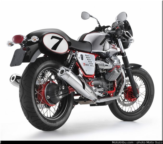 moto_guzzi_v7_racer_2011_026