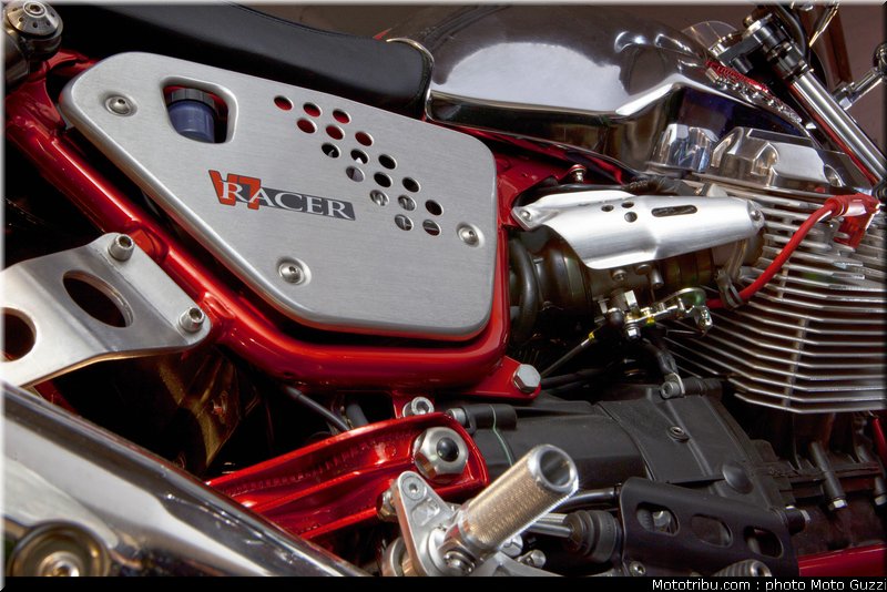 moto_guzzi_v7_racer_2011_041