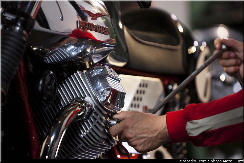 moto_guzzi_v7_racer_2011_045