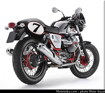 moto_guzzi_v7_racer_2011_026.jpg