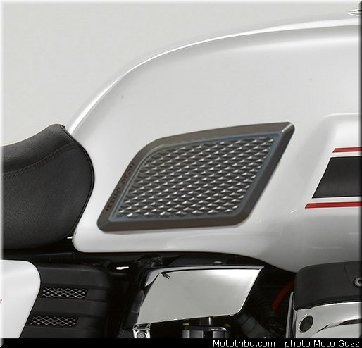 v7_014_moto_guzzi_2012