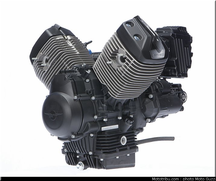 v7_019_moto_guzzi_2012