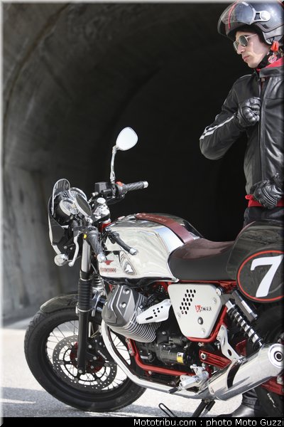 v7_racer_033_moto_guzzi_2012