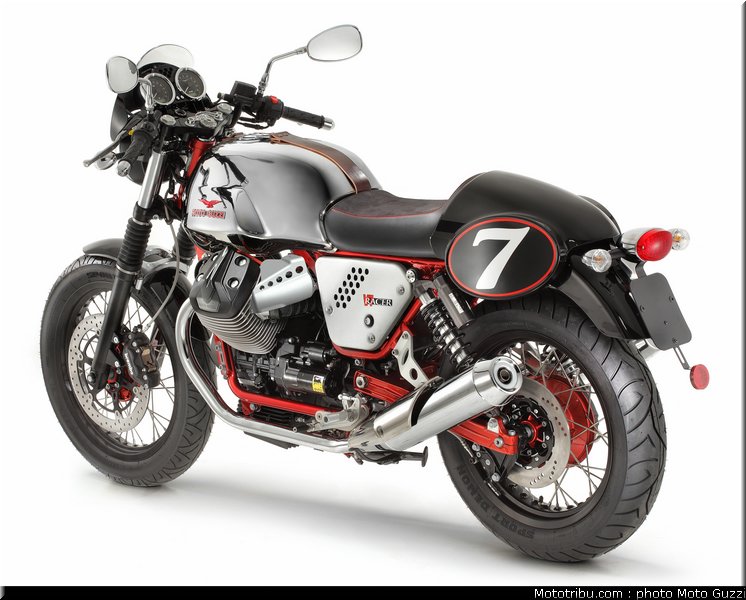 v7_racer_044_moto_guzzi_2012