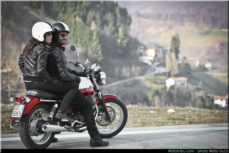v7_special_003_moto_guzzi_2012