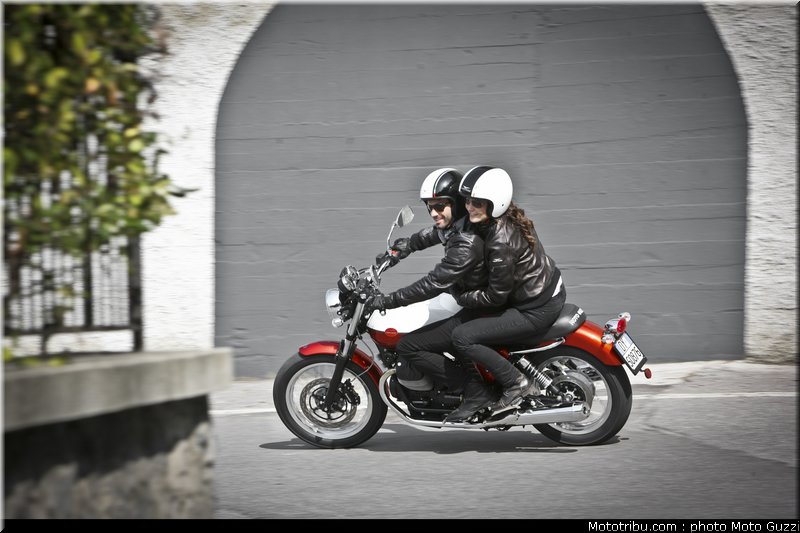 v7_special_012_moto_guzzi_2012