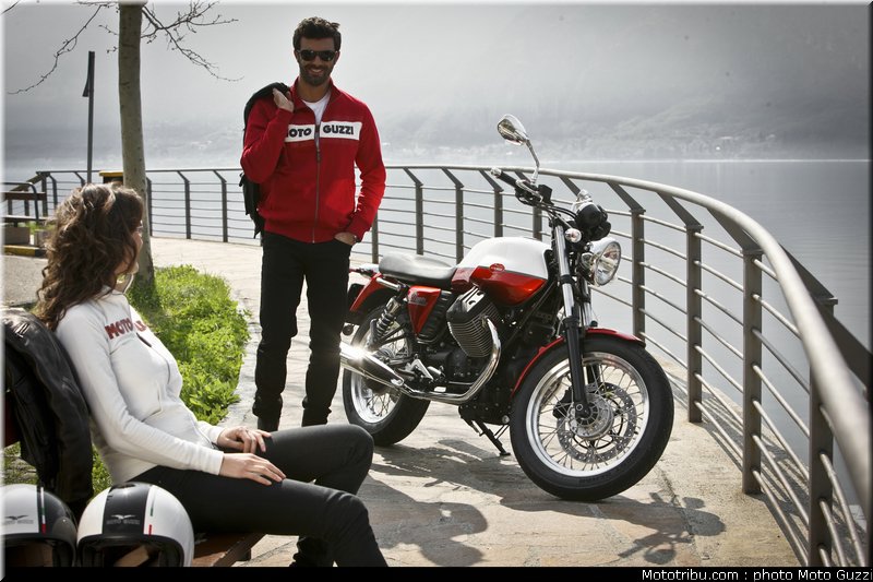 v7_special_018_moto_guzzi_2012