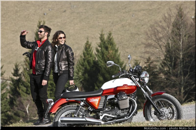 v7_special_021_moto_guzzi_2012