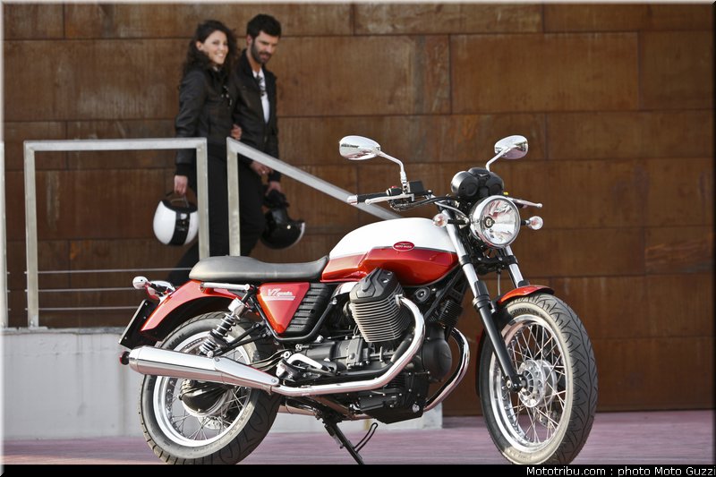 v7_special_027_moto_guzzi_2012