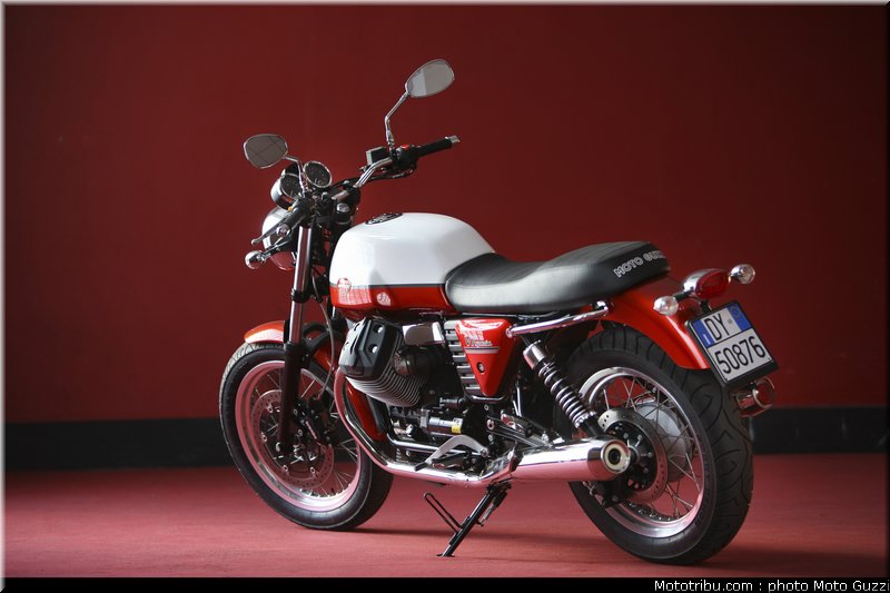 v7_special_042_moto_guzzi_2012