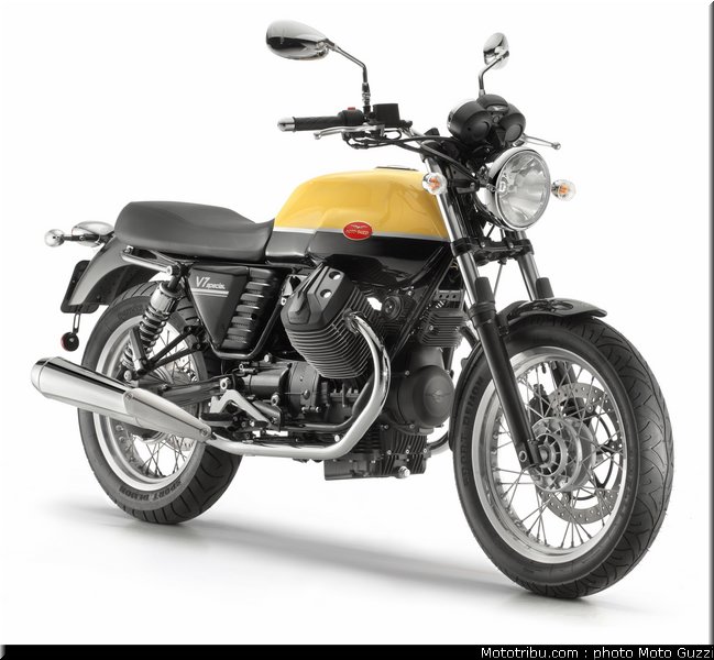 v7_special_049_moto_guzzi_2012