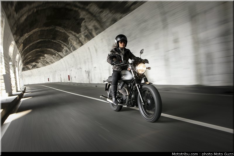 v7_stone_010_moto_guzzi_2012