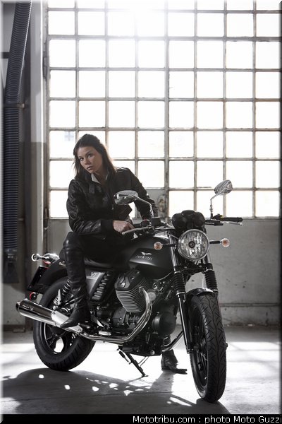 v7_stone_024_moto_guzzi_2012