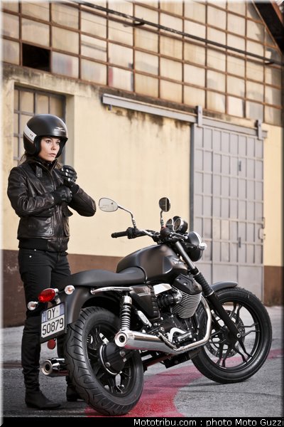 v7_stone_027_moto_guzzi_2012
